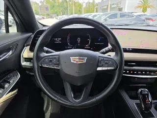 Cadillac XT4 2024 Luxury 4 puertas Crossover