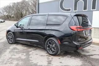 2022 Chrysler Pacifica
