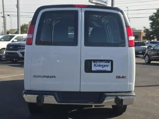 GMC Savana 2025 2500 3dr Cargo Van