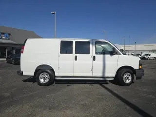 GMC Savana 2025 2500 3dr Cargo Van