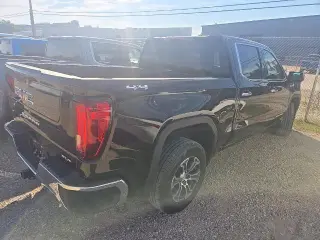 GMC Sierra 1500 2026 4x4 SLT 4dr Crew Cab 6.6 ft. SB