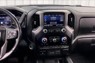 GMC Sierra 1500 2019 4x4 Denali 4dr Crew Cab 5.8 ft. SB
