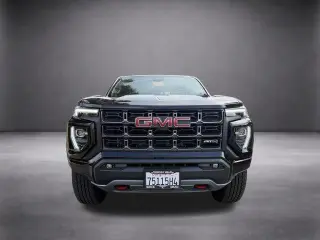 GMC Canyon 2025 4x4 AT4 4dr Crew Cab 5 ft. SB