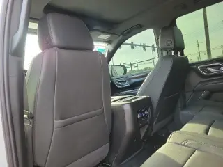 Chevrolet Tahoe 2023 4x2 LT SUV de 4 puertas