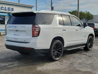 Chevrolet Tahoe 2023 4x2 LT SUV de 4 puertas