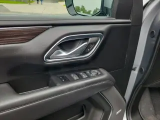 Chevrolet Suburban 2024 4x2 LT 4 SUV