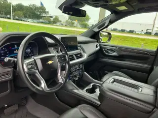 Chevrolet Suburban 2024 4x2 LT 4 SUV