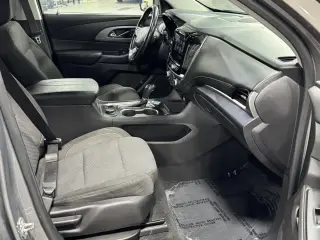 Chevrolet Traverse 2018 4x4 LT Tela 4dr SUV con 1LT
