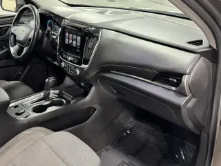 Chevrolet Traverse 2018 4x4 LT Tela 4dr SUV con 1LT