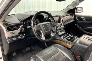 GMC Yukon XL 2019 4x4 Denali 4dr SUV