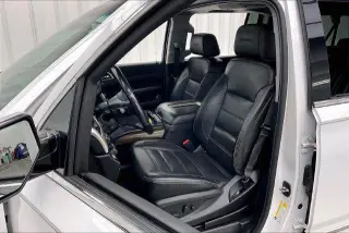 GMC Yukon XL 2019 4x4 Denali 4dr SUV
