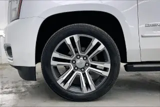 GMC Yukon XL 2019 4x4 Denali 4dr SUV