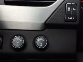 GMC Yukon 2020 4x4 SLE 4dr SUV