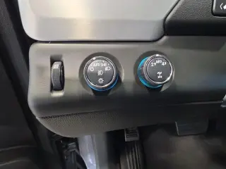 GMC Yukon 2020 4x4 SLE 4puerta SUV