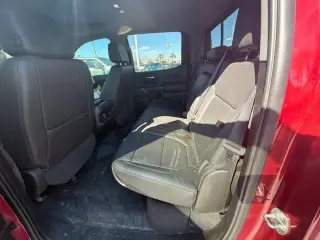Chevrolet Silverado 1500 2019 4x4 LT Trail Boss 4dr Crew Cab 5.8 ft. SB