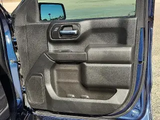 Chevrolet Silverado 1500 Limited 2022 4x2 Custom 4dr Crew Cab 5.8 ft. SB