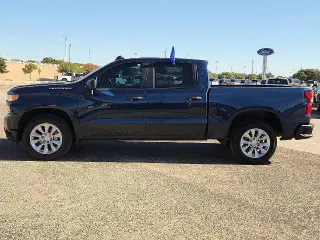 Chevrolet Silverado 1500 Limited 2022 4x2 Custom 4dr Crew Cab 5.8 ft. SB