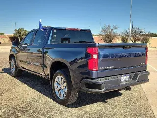 Chevrolet Silverado 1500 Limited 2022 4x2 Custom 4dr Crew Cab 5.8 ft. SB