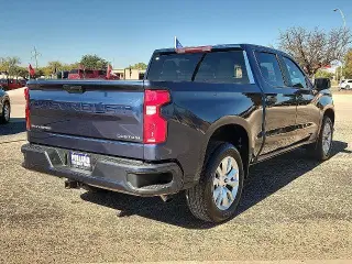 Chevrolet Silverado 1500 Limited 2022 4x2 Custom 4dr Crew Cab 5.8 ft. SB