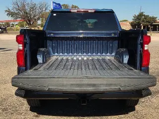 Chevrolet Silverado 1500 Limited 2022 4x2 Custom 4dr Crew Cab 5.8 ft. SB