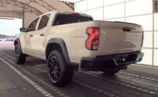 Chevrolet Colorado 2026 4x4 Trail Boss 4dr Crew Cab 5 ft. SB