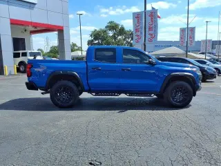 Chevrolet Colorado 2026 4x4 Trail Boss 4 puertas Cabina Trip 5 ft. SB