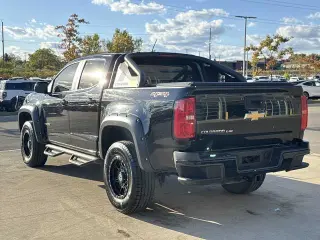 Chevrolet Colorado 2019 4x4 Camioneta de Trabajo 4dr Cabina Crew 5 ft. SB