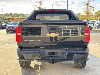 Chevrolet Colorado 2019 4x4 Camioneta de Trabajo 4dr Cabina Crew 5 ft. SB