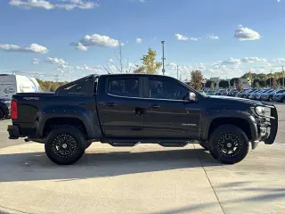 Chevrolet Colorado 2019 4x4 Camioneta de Trabajo 4dr Cabina Crew 5 ft. SB