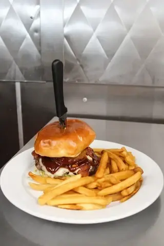 🍔 Crepes And Burgers  🍔🥞
