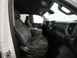Chevrolet Silverado 2500HD 2025 4x4 Camión de Trabajo 4dr Cabina de Tripulante SB