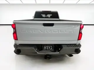 Chevrolet Silverado 2500HD 2025 4x4 Camión de Trabajo 4dr Cabina de Tripulante SB