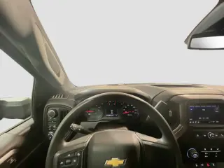 Chevrolet Silverado 2500HD 2025 4x4 Camión de Trabajo 4dr Cabina de Tripulante SB
