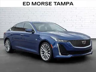 Cadillac CT5 2023 Premium Luxury Sedán 4 puertas