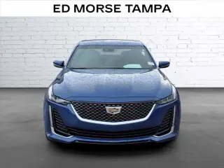 Cadillac CT5 2023 Premium Luxury Sedán 4 puertas