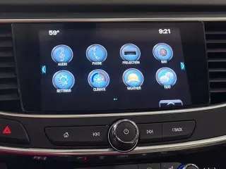 Buick LaCrosse 2017 Essence 4dr Sedan