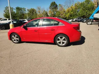 Chevrolet Cruze 2013 2LT Auto Sedán 4 puertas con 1SH
