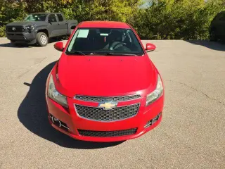 Chevrolet Cruze 2013 2LT Auto Sedán 4 puertas con 1SH