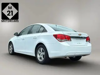 Chevrolet Cruze 2014 1LT Auto 4dr Sedán con 1SD