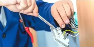 ELECTRICISTA PROFESIONAL