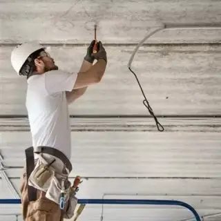ELECTRICISTA PROFESIONAL