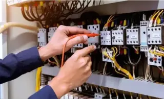 ELECTRICISTA PROFESIONAL
