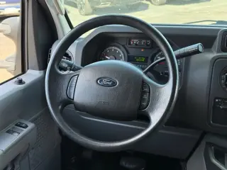 Ford E-Series 2014 E-350 SD 3dr Extended Cargo Van