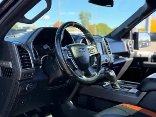 Ford F-150 2018 4x4 Raptor 4dr SuperCrew 5.5 ft. SB