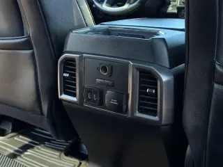 Ford F-150 2018 4x4 Raptor 4dr SuperCrew 5.5 ft. SB