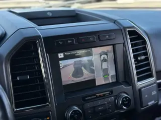 Ford F-150 2018 4x4 Raptor 4dr SuperCrew 5.5 ft. SB