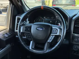 Ford F-150 2018 4x4 Raptor 4dr SuperCrew 5.5 ft. SB