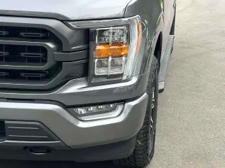 Ford F-150 2023 4x4 XLT 4dr SuperCrew 5.5 ft. SB