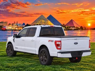 Ford F-150 2023 4x4 King Ranch 4dr SuperCrew 6.5 ft. SB