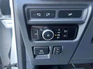 Ford F-150 2023 4x4 Lariat 4dr SuperCrew 5.5 ft. SB